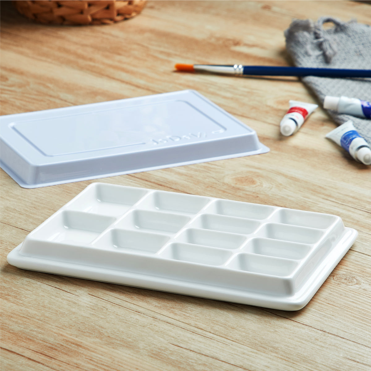 Ceramic Watercolor Palette with Lid, 9-Well Rectangular Paint Mixing Tray for Watercolor, Gouache, Acrylic & Oil Painting, White